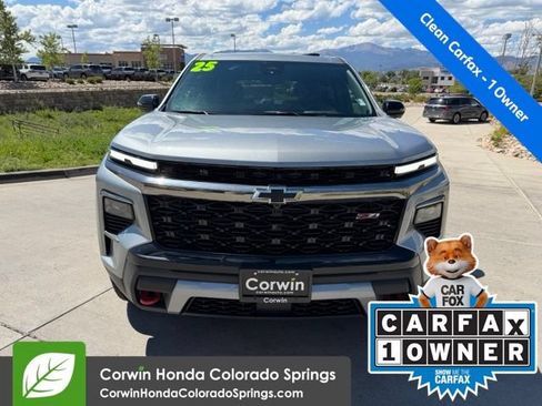 Used 2025 Chevrolet Traverse Z71 w/ Driver Confidence Package AWD/4WD image 2