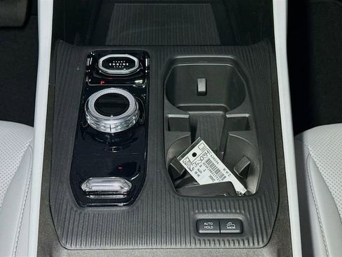 New 2026 Jeep Cherokee Limited image 11