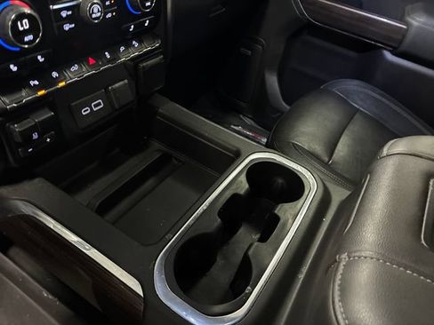 Used 2020 Chevrolet Silverado 1500 LT Trail Boss AWD/4WD image 25