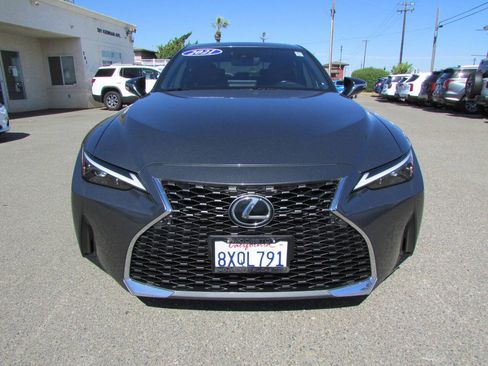 Used 2021 Lexus IS 300 w/ Comfort Package RWD image 3