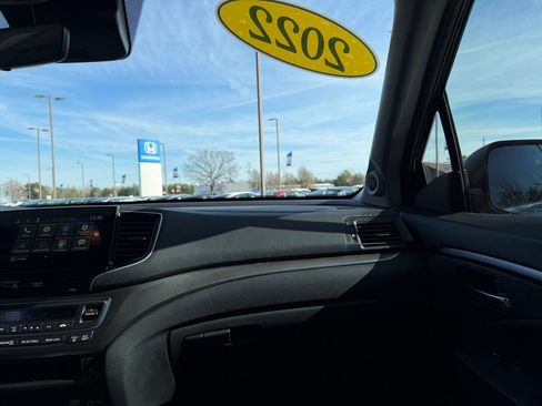 Used 2022 Honda Pilot Special Edition image 31