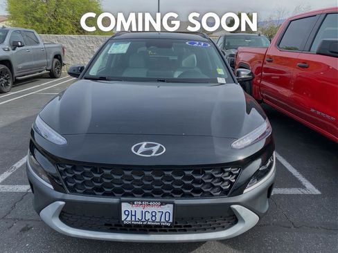 Used 2023 Hyundai Kona SEL w/ Cargo Package image 2