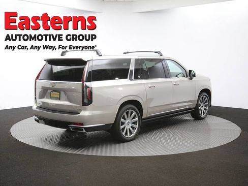 Used 2021 Cadillac Escalade ESV Premium Luxury Platinum image 49