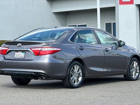 Certified 2017 Toyota Camry SE w/ Moonroof Package FWD image 2