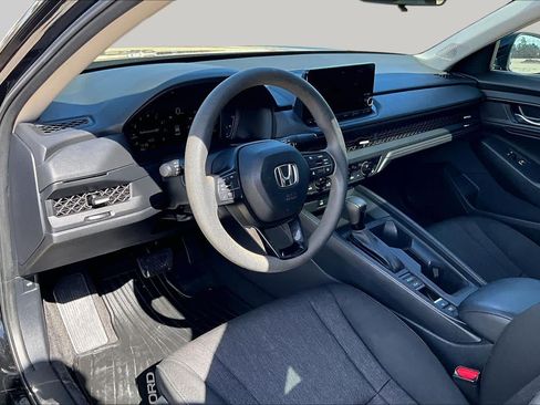 Used 2023 Honda Accord EX image 16