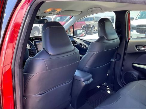 Used 2022 Toyota Prius Prime XLE FWD image 12