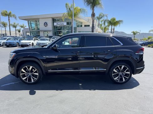 Used 2024 Volkswagen Atlas Cross Sport SEL Premium R-Line AWD/4WD image 10