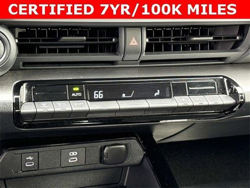 Used 2023 Toyota Prius LE image 21