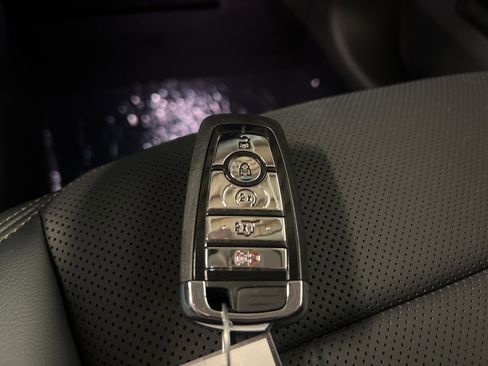 New 2026 Lincoln Nautilus Premier image 41