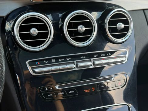 Used 2018 Mercedes-Benz C 300 Coupe image 29