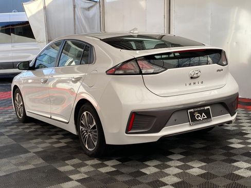 Used 2021 Hyundai Ioniq Limited image 4
