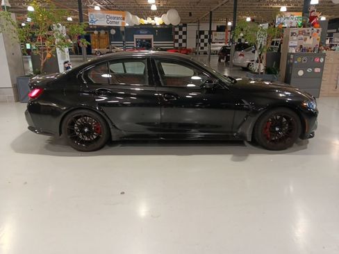 Used 2025 BMW M3 Competition w/ Executive Package AWD/4WD image 10