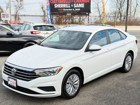 Used 2019 Volkswagen Jetta S w/ Driver Assistance Package image 8