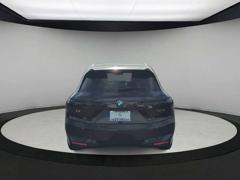Used 2025 BMW iX xDrive50 image 7