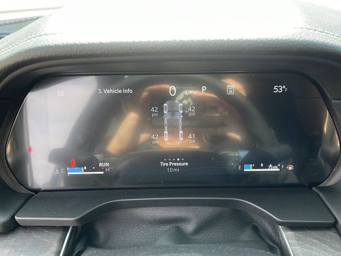 New 2026 Jeep Grand Cherokee Limited w/ Limited Altitude Package image 14