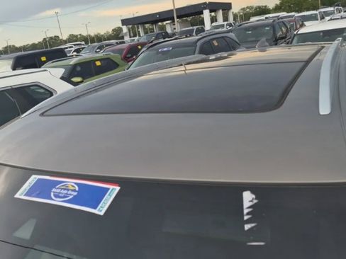Used 2019 Cadillac XT5 Luxury FWD image 8