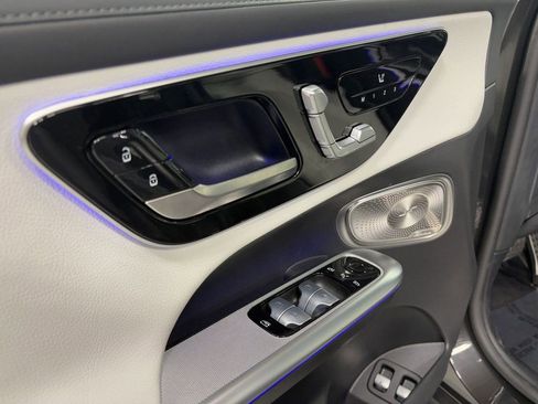 Used 2025 Mercedes-Benz GLC 350e 4MATIC w/ AMG Line image 6