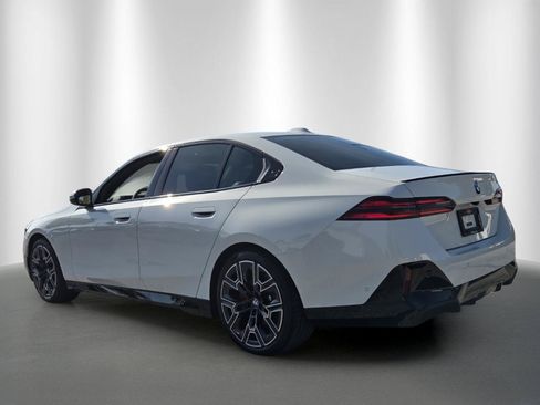 New 2027 BMW 530i w/ M Sport Package RWD image 5