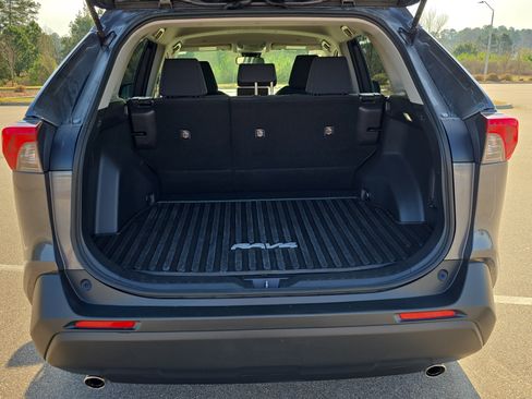 Used 2024 Toyota RAV4 LE image 13