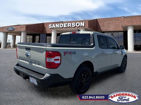 Certified 2024 Ford Maverick Lariat w/ FX4 Off-Road Package AWD/4WD image 3