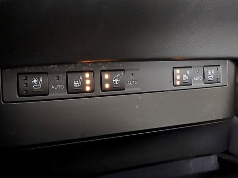 Certified 2025 Lexus ES 350 w/ Premium Package image 28