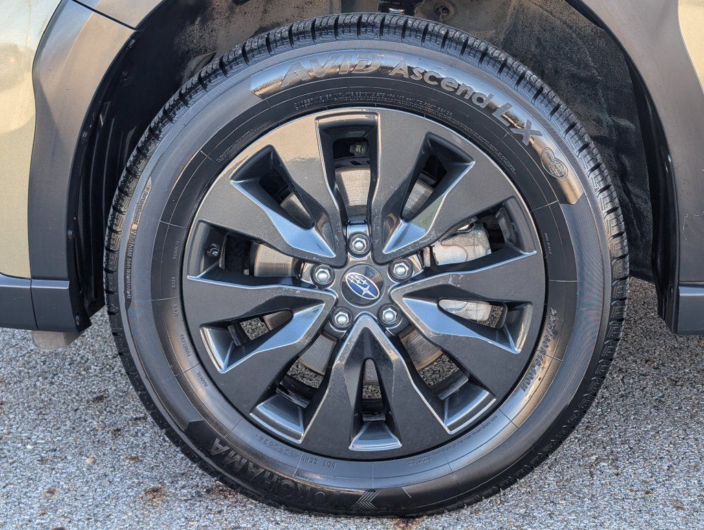 Used 2023 Subaru Outback Onyx Edition AWD/4WD image 31