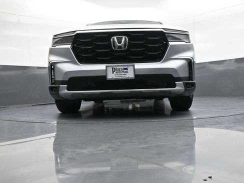 Certified 2023 Honda Pilot Touring image 33