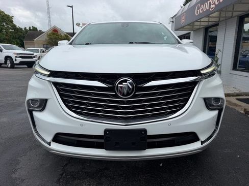 Used 2022 Buick Enclave Premium AWD/4WD image 25