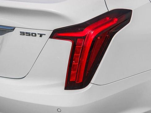 Used 2023 Cadillac CT5 Luxury w/ Cold Weather Package image 11