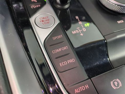 Used 2022 BMW Z4 sDrive30i w/ Driving Assistance Package image 23