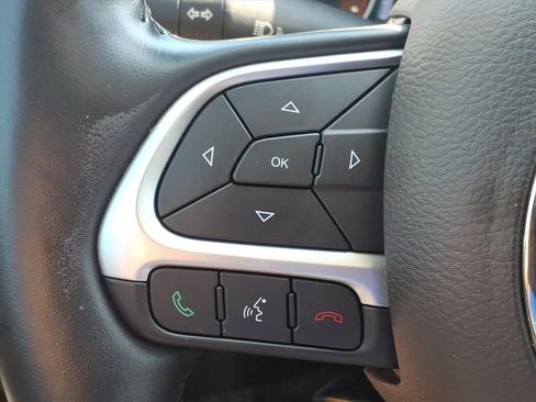 Used 2021 Jeep Compass Latitude AWD/4WD image 7