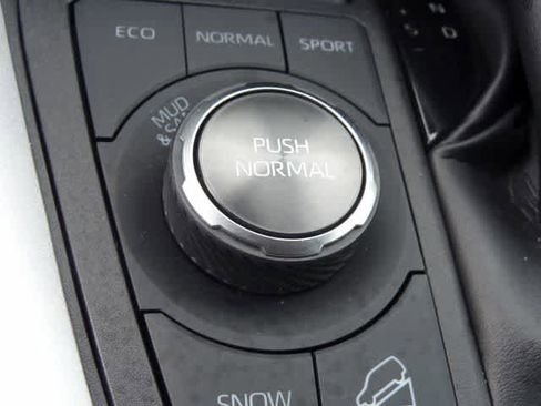 Used 2024 Toyota RAV4 Adventure image 15
