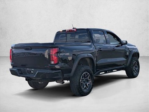 Used 2024 Chevrolet Colorado ZR2 w/ Safety Package AWD/4WD image 5