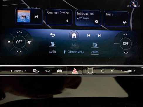 Used 2022 Mercedes-Benz EQS 450+ Sedan image 27