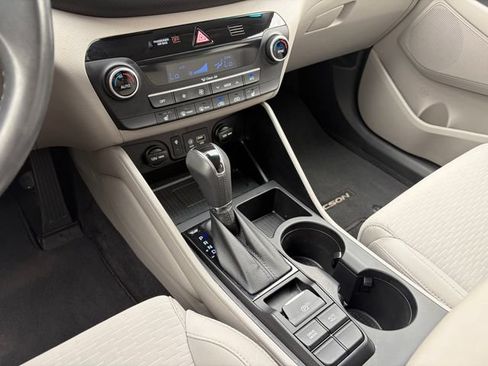 Used 2020 Hyundai Tucson Sport w/ Cargo Package FWD image 27