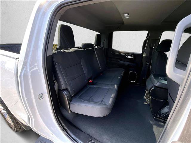 Used 2022 Chevrolet Silverado 1500 LT RWD image 30