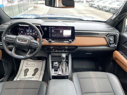Certified 2024 GMC Canyon AT4 image 20