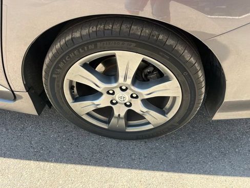 Used 2017 Toyota Sienna SE Premium FWD image 20