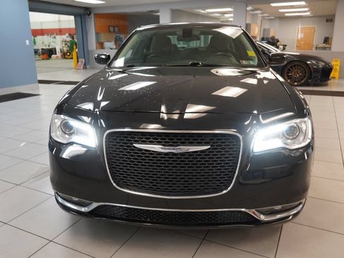 Used 2016 Chrysler 300 Limited w/ Driver Convenience Group AWD/4WD image 14