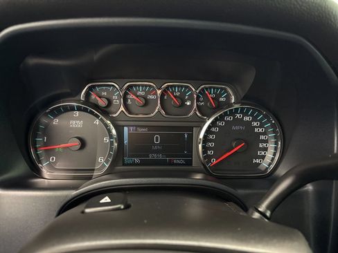 Used 2019 Chevrolet Silverado 1500 LT AWD/4WD image 35