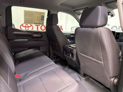 Used 2024 Chevrolet Silverado 1500 RST AWD/4WD image 12