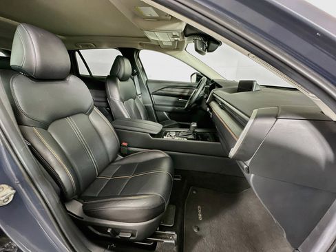 Used 2025 MAZDA CX-50 AWD 2.5 Hybrid w/ Premium Pkg image 32