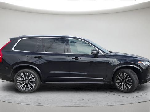 Used 2021 Volvo XC90 T6 Momentum w/ Climate Package AWD/4WD image 5