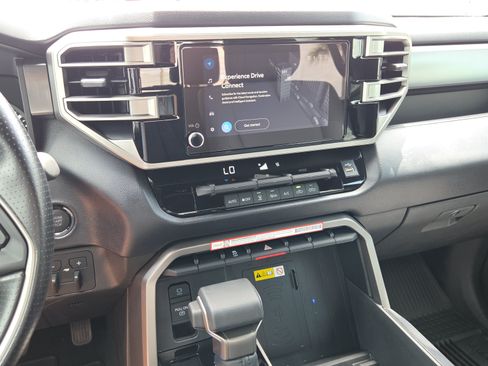 Certified 2025 Toyota Tundra SR5 AWD/4WD image 19