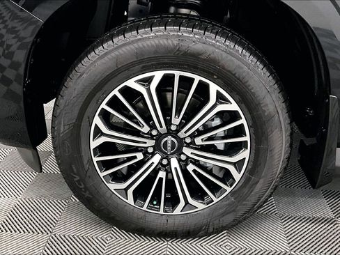 New 2026 Nissan Armada Platinum AWD/4WD image 13