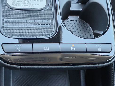 New 2026 Hyundai Ioniq 5 SEL AWD/4WD image 22