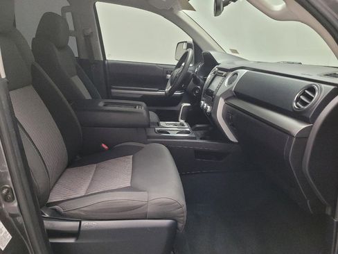 Used 2015 Toyota Tundra SR5 w/ SR5 Upgrade Package RWD image 21