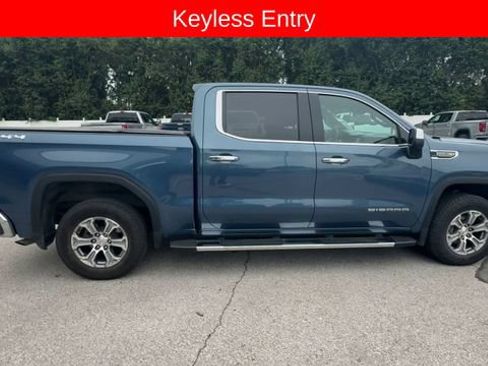 Used 2024 GMC Sierra 1500 SLT w/ SLT Convenience Package AWD/4WD image 9