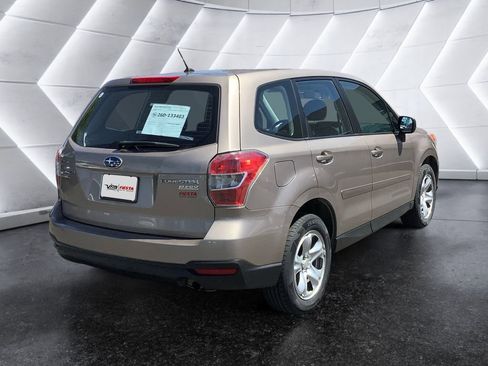 Used 2014 Subaru Forester 2.5i image 4