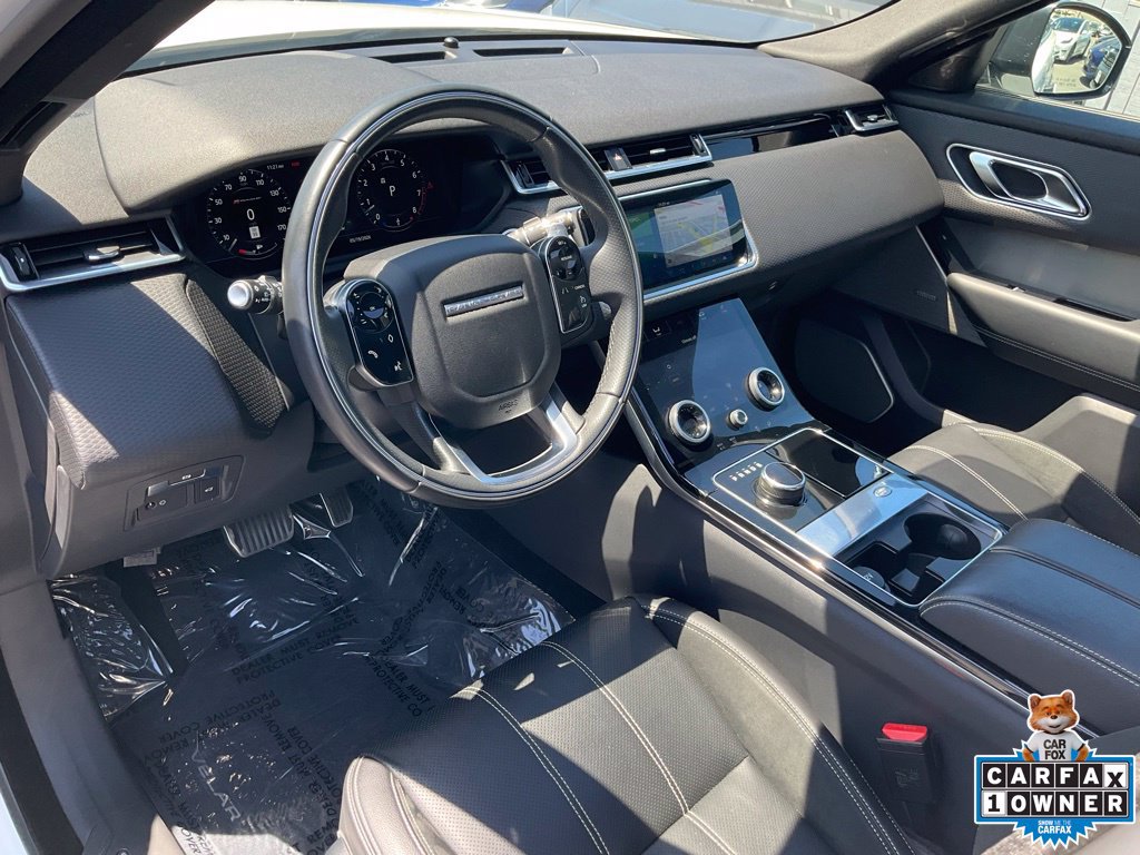 Used 2018 Land Rover Range Rover Velar R-Dynamic SE AWD/4WD image 6